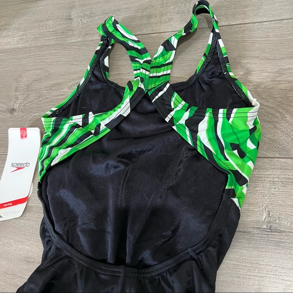 NWT Speedo Racing Swim One Piece Swimsuit Sz 26 Black/ Kelly Green - Picture 9 of 9